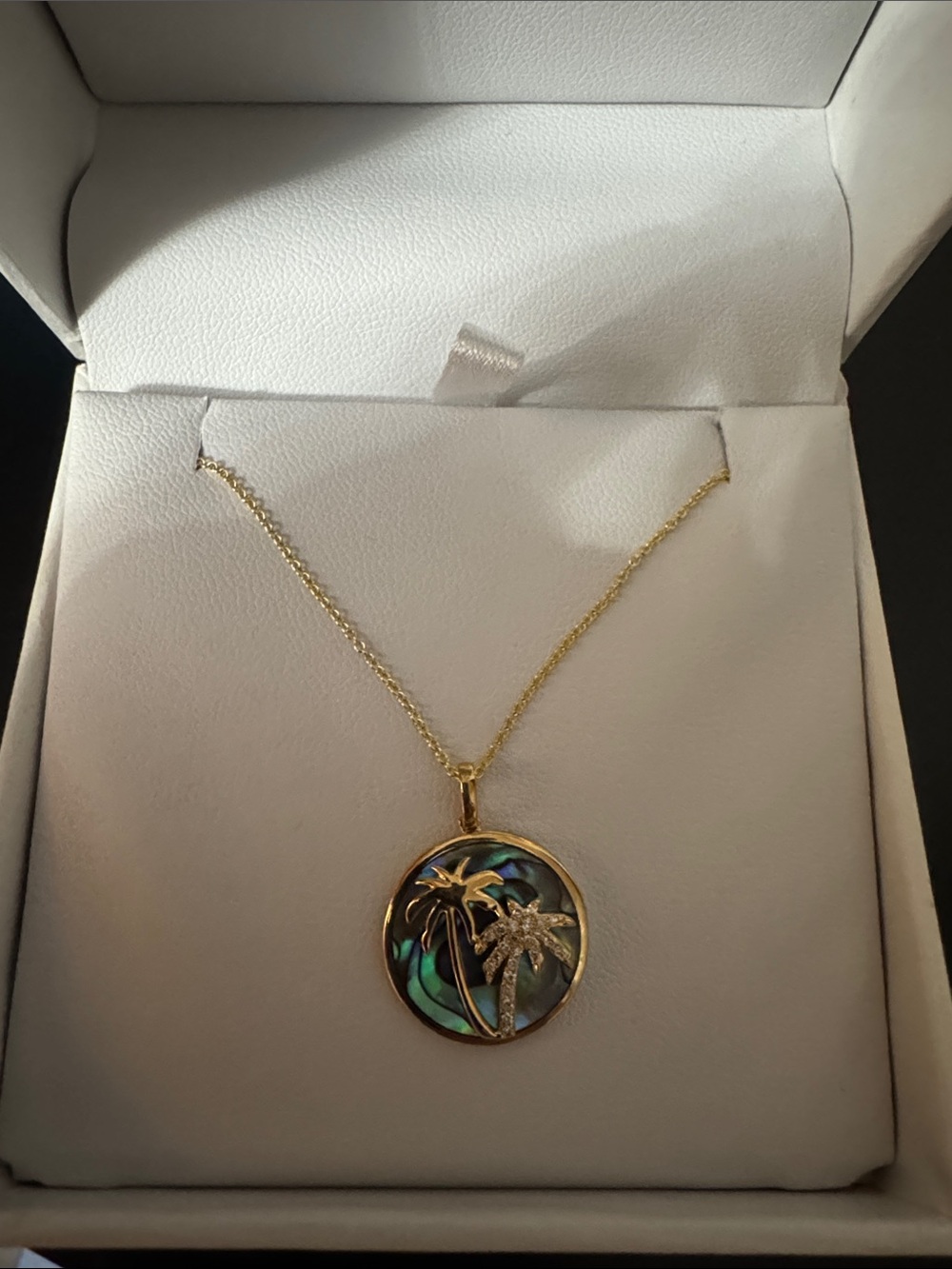 NWT - EFFY Genuine Diamond 14k gold necklace